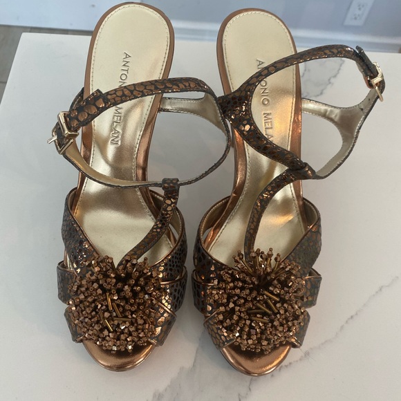 Antonio Melani Bronze embellished heels size 8 - Picture 8 of 11
